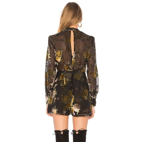 ASTR the Label RACHEL ROMPER (SIZE SMALL) - Picture 3 of 5